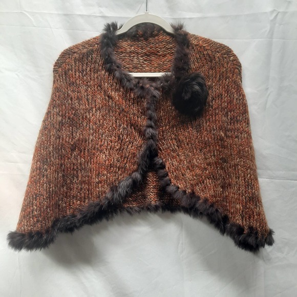 Vtg 1970's Handmade Brown Tan Rusty Orange fall colors cape with rabbit fur OS - Picture 1 of 3